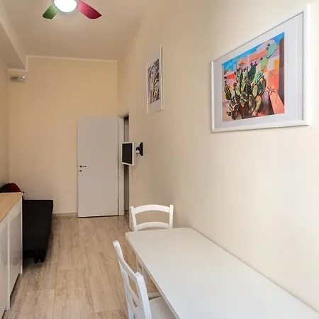City Center Two-roomed Flat - Termini/aquarium Appartamento *