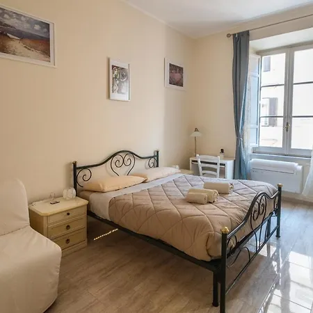 City Center Two-roomed Flat - Termini/aquarium Roma