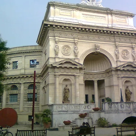 City Center Two-roomed Flat - Termini/aquarium Roma